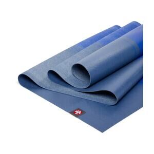 Manduka Eko Superlight yoga mat 71'' x 24''- 1.5mm Amethyst Stripe